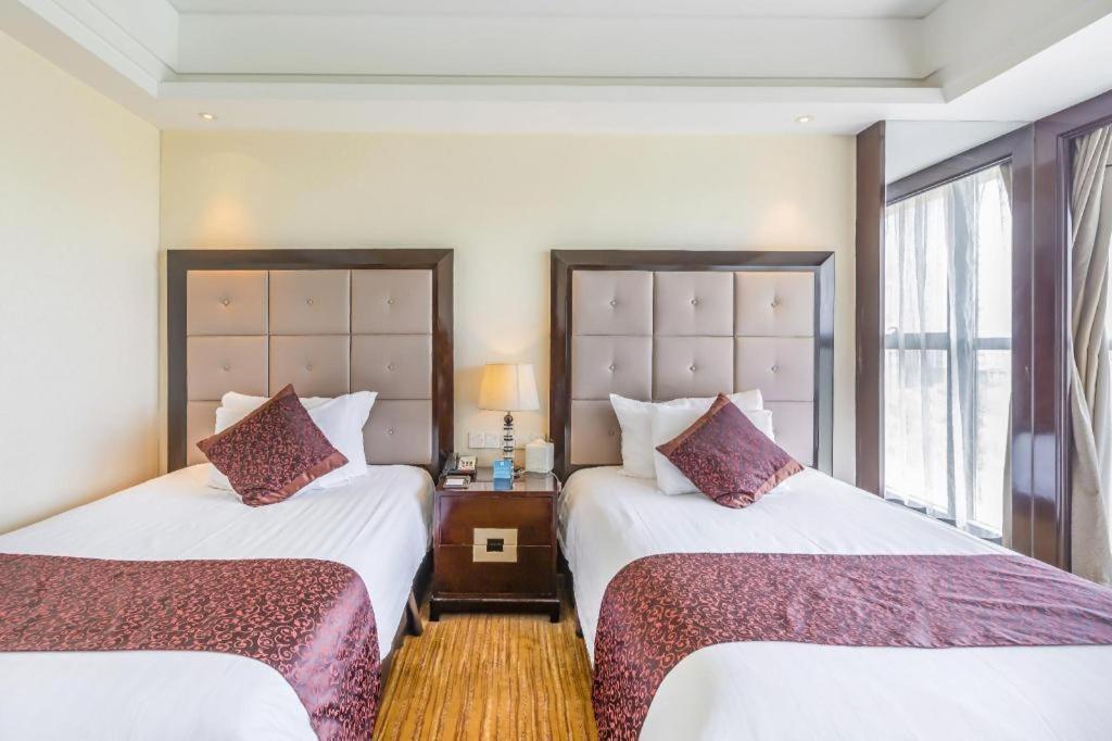 New Century Grand Hotel Xinxiang Eksteriør billede