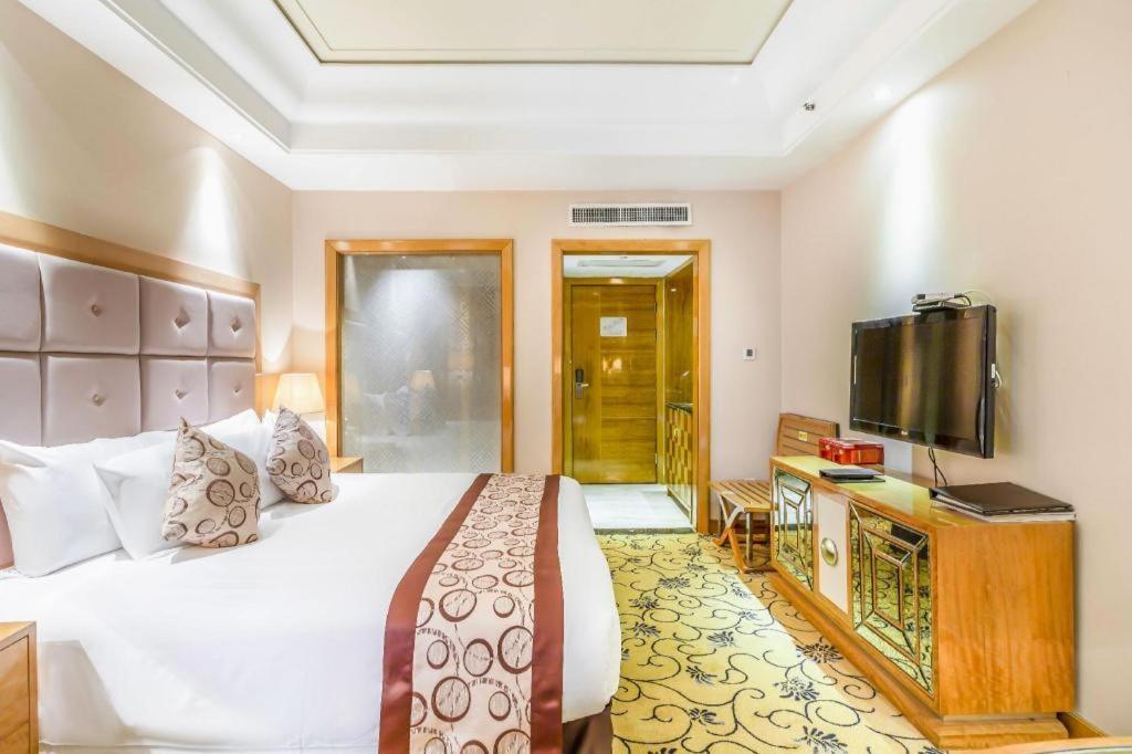 New Century Grand Hotel Xinxiang Eksteriør billede