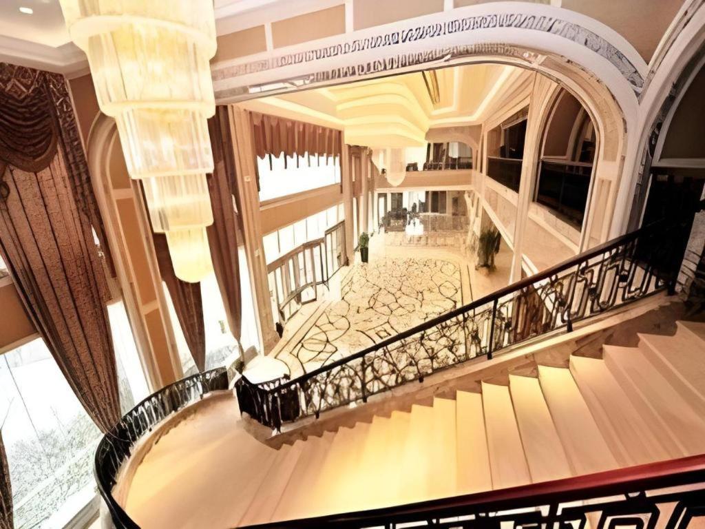 New Century Grand Hotel Xinxiang Eksteriør billede