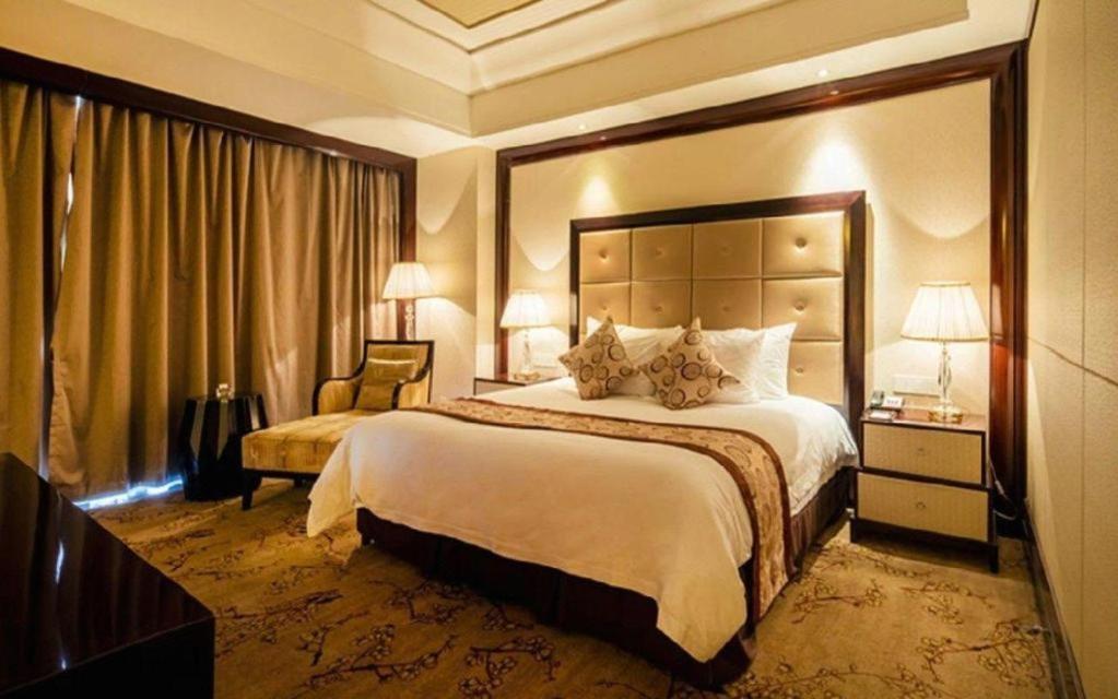 New Century Grand Hotel Xinxiang Eksteriør billede