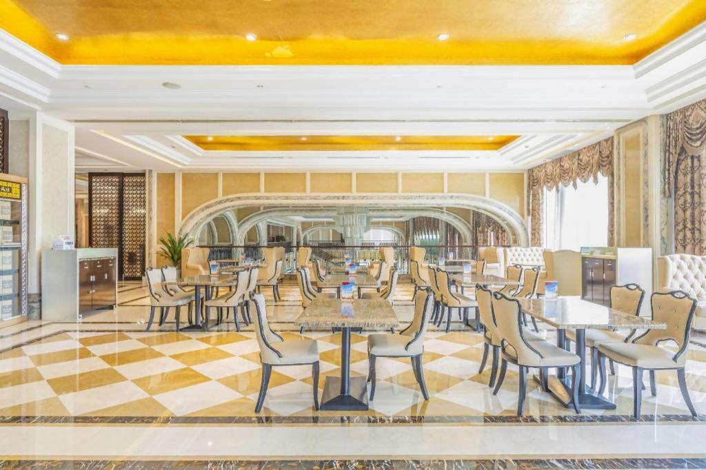 New Century Grand Hotel Xinxiang Eksteriør billede