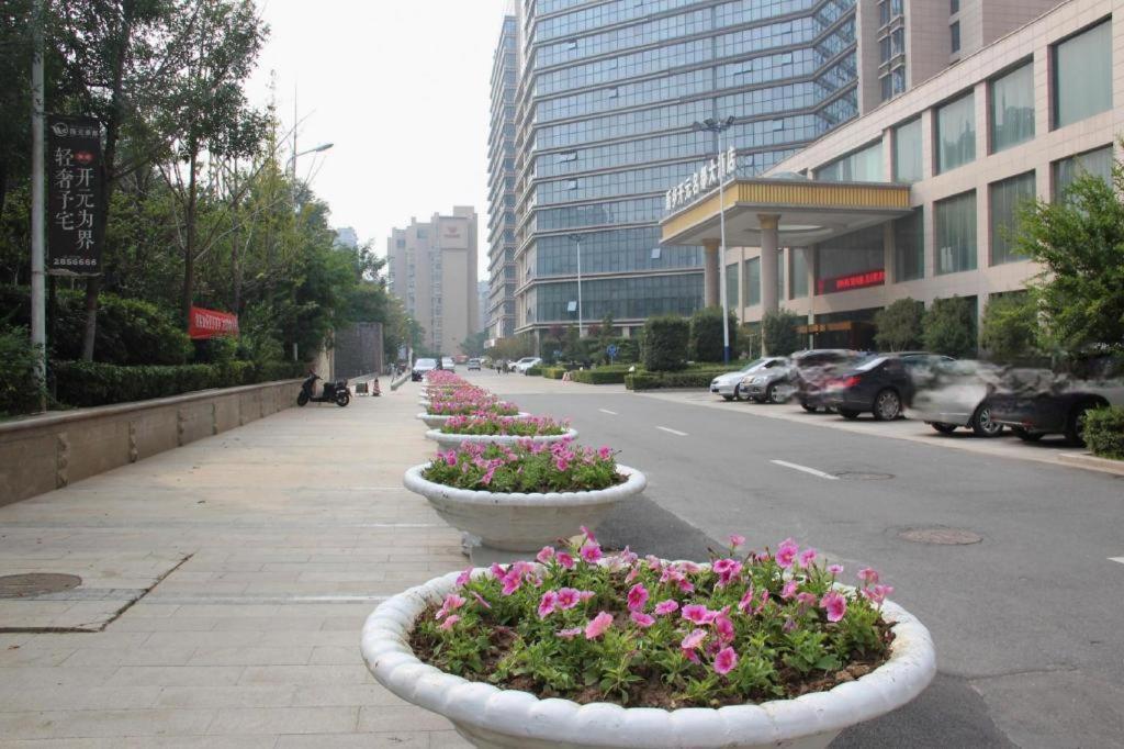 New Century Grand Hotel Xinxiang Eksteriør billede